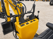 MEC06 9HP Mini Excavator – 28" Wide, 43.3" Digging Depth